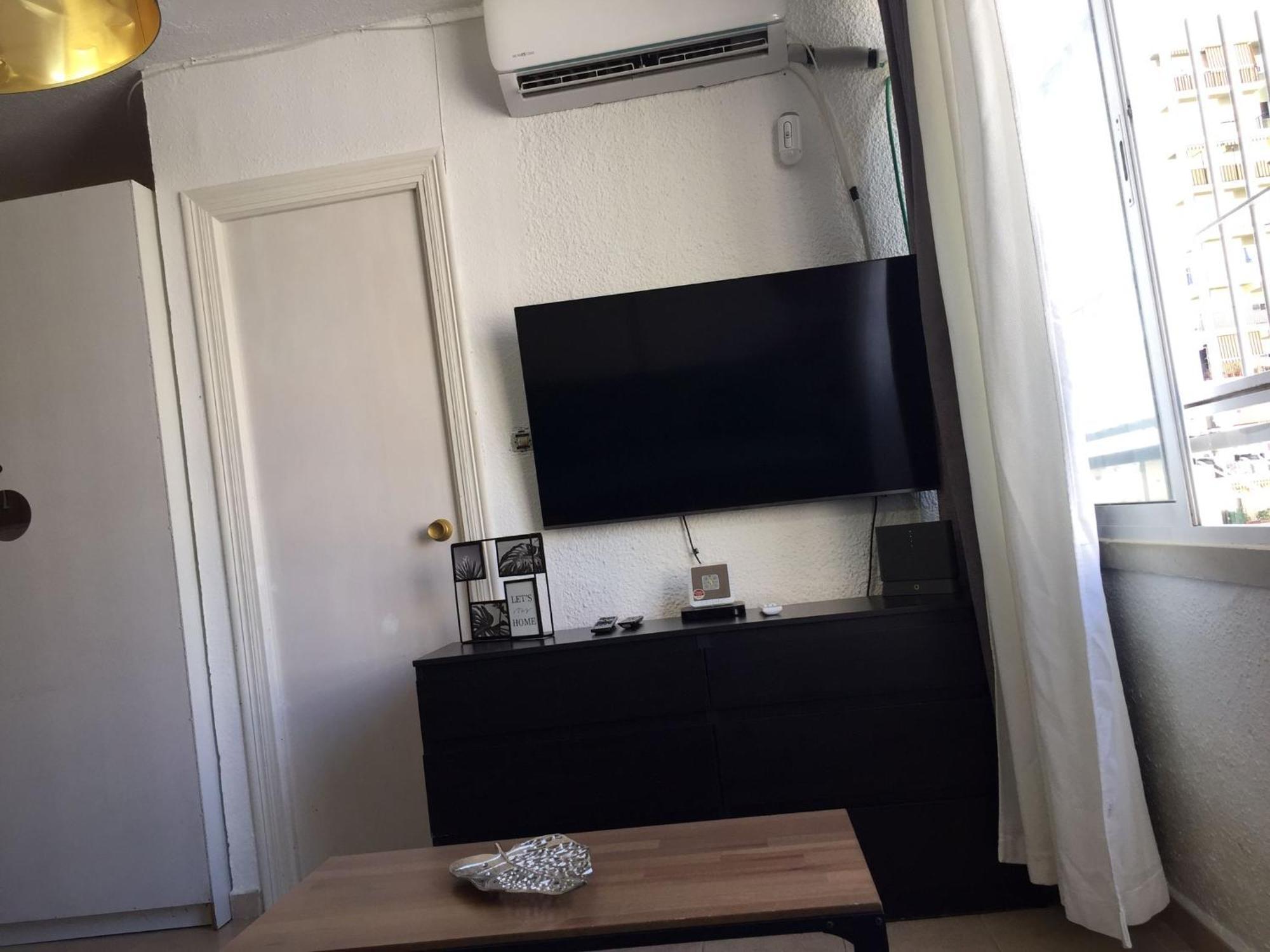 Estudio Amplio En El Corazon De 托雷莫利诺斯 外观 照片