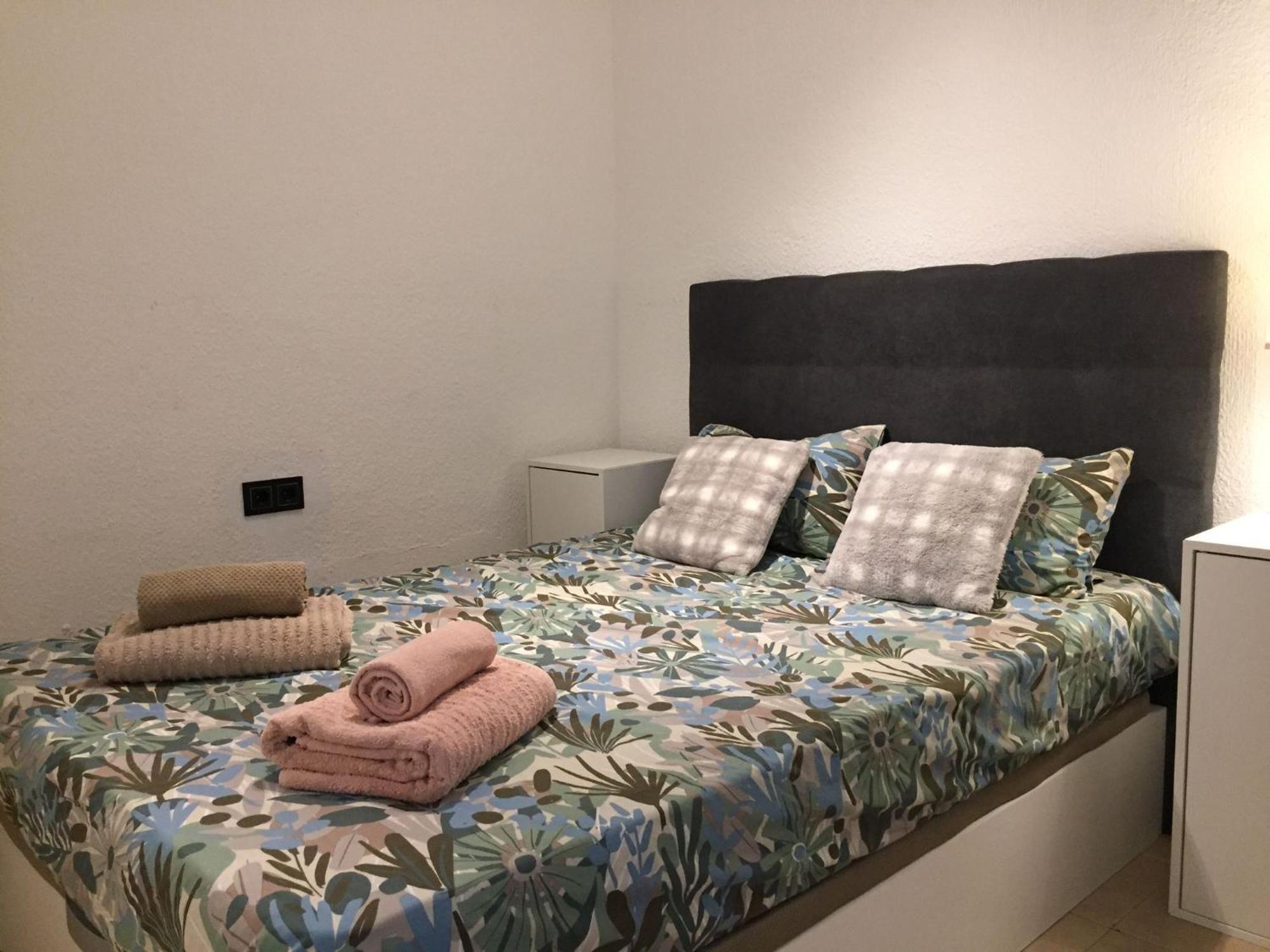 Estudio Amplio En El Corazon De 托雷莫利诺斯 外观 照片