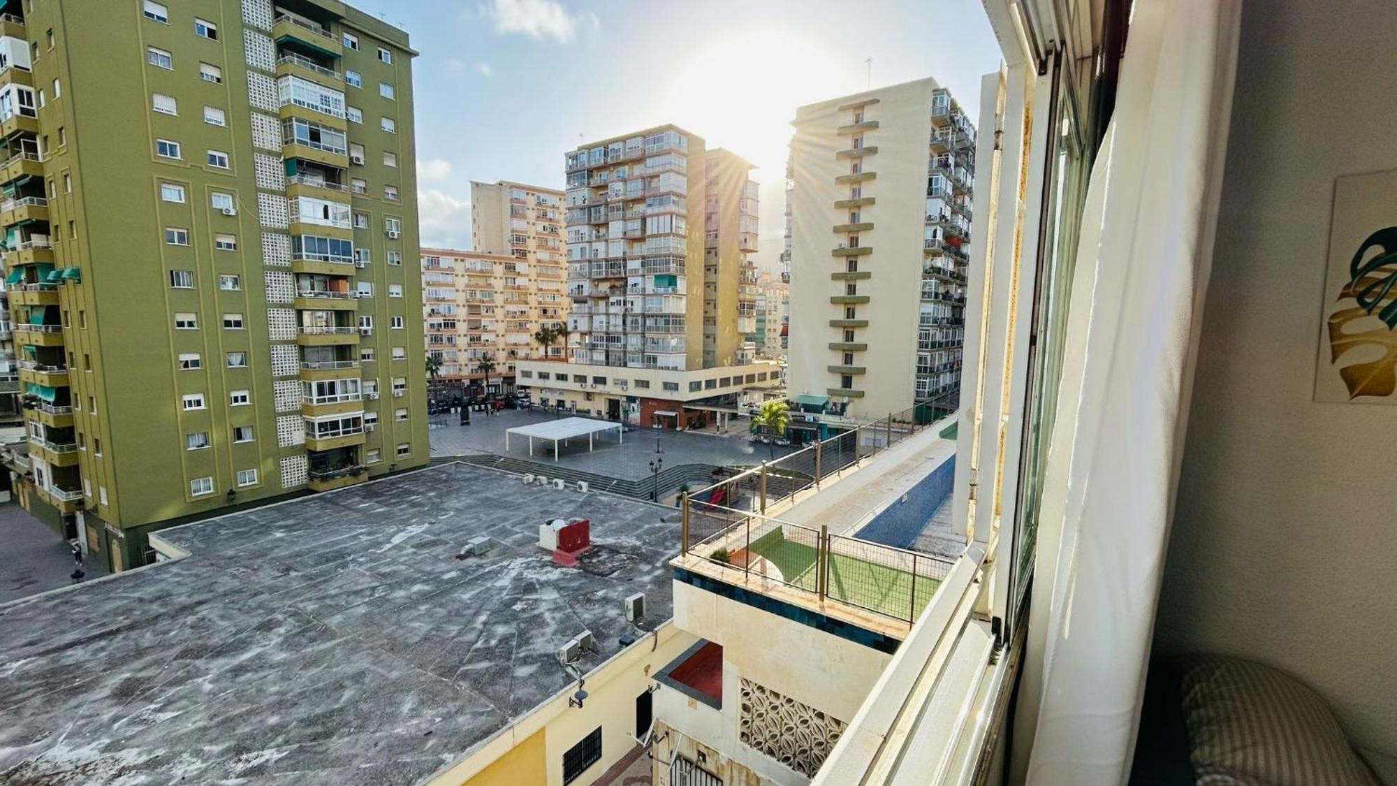 Estudio Amplio En El Corazon De 托雷莫利诺斯 外观 照片